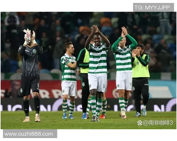 最近备受瞩目的足球明星们引领潮流展现非凡才华与魅力