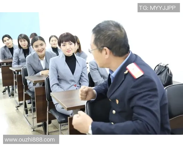 杨丽独家揭秘足球技巧与心得分享助你提升球技的秘诀