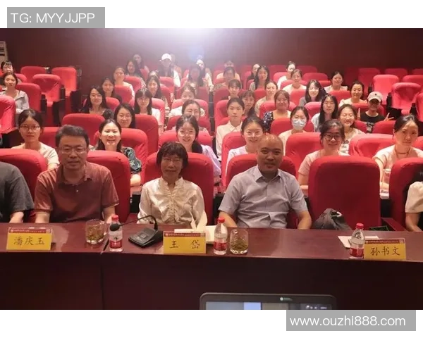 重庆篮球队的耐力揭秘:从训练到比赛的全方位探索与分析 重庆篮球队的耐力揭秘:从训练到比赛的全方位探索与分析